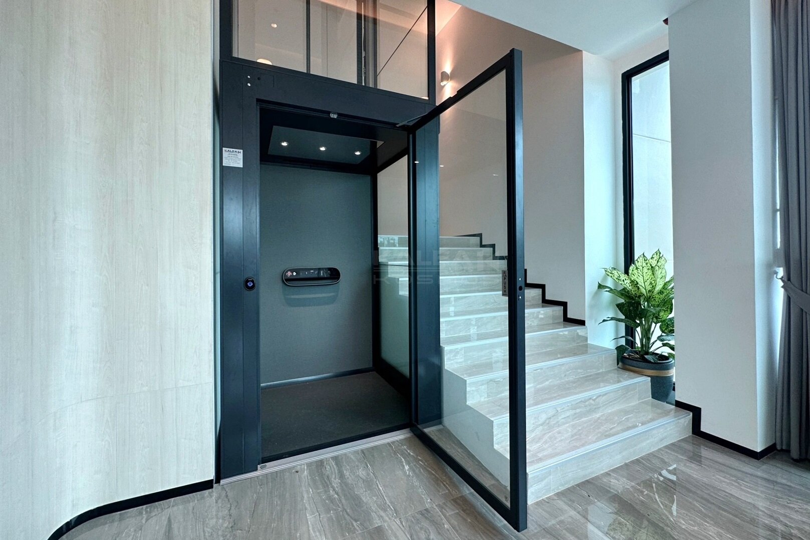 卡尼亚家用电梯X80泰国案例